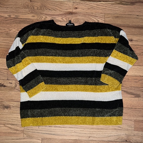 Express Striped 3/4 Sleeve Sweater Size M - Picture 7 of 8